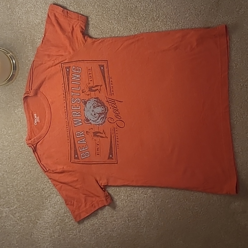 Unisex XL Graphic Image T-shirt Bear Wrestling